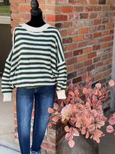 Load image into Gallery viewer, Orchard Days Sweater