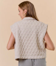 Load image into Gallery viewer, Oat Quilted Patch Vest