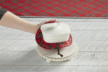 Load image into Gallery viewer, Christmas Pot Holder &amp; Riser Set