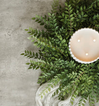 Load image into Gallery viewer, Mini Smilax Candle Ring