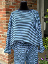Load image into Gallery viewer, Running Errand Set Long Sleeve