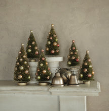 Load image into Gallery viewer, Vintage Glitz Bottle Brush Tree