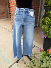 Load image into Gallery viewer, Hallie Mid Rise Crop Wide Jean