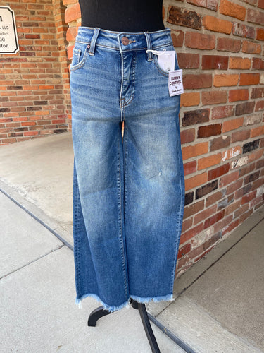 Willow Mid Rise Crop Straight