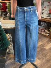 Load image into Gallery viewer, Remy High Rise Front Seem Jean