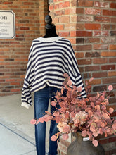 Load image into Gallery viewer, Orchard Days Sweater