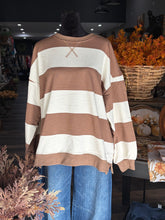 Load image into Gallery viewer, Oversized Wide Stripe Crew