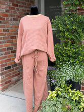 Load image into Gallery viewer, Running Errand Set Long Sleeve