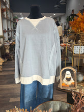 Load image into Gallery viewer, Contrast Trim Pullover