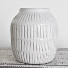 Load image into Gallery viewer, The Mia Chunky Vase