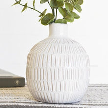 Load image into Gallery viewer, The Mia Skinny Vase