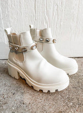 Load image into Gallery viewer, The Perfect Nude Booties