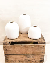 Load image into Gallery viewer, Matte White Bud Vases