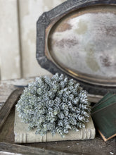 Load image into Gallery viewer, Frost Gleam Hops Half Sphere