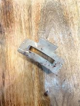 Load image into Gallery viewer, The Hayley Claw Clip