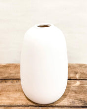 Load image into Gallery viewer, Matte White Bud Vases