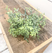 Load image into Gallery viewer, Petite Leaf Stem