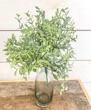 Load image into Gallery viewer, Petite Leaf Stem